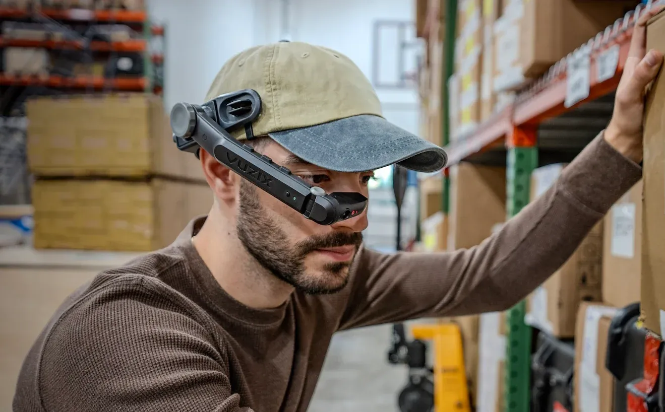Vuzix LX1